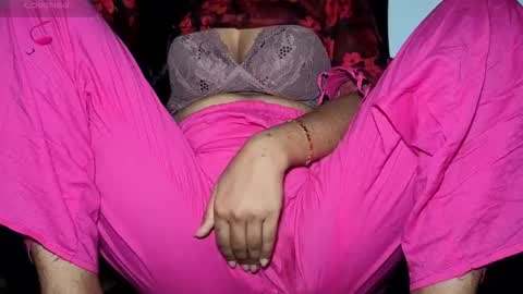 Snapshot of desicoupleshow chatting on 11.18.25 Eva and Adam online show from 11.18.25