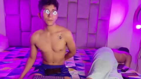 desire4duo online show from 02.20.26