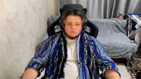 Snapshot of desiredude9 chatting on 09.14.25 desiredude9 online show from 09.14.25