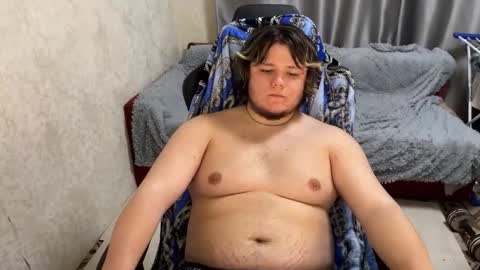 Snapshot of desiredude9 chatting on 09.16.25 desiredude9 online show from 09.16.25