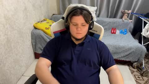 Snapshot of desiredude9 chatting on 10.01.25 desiredude9 online show from 10.01.25