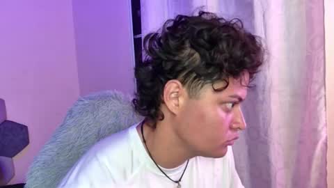 TORI AND MR. BEAR online show from 09.29.25