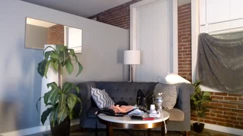 desireeafterdark online show from 01.21.25