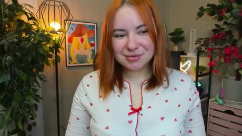 LAYLA online show from 11.12.25