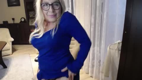 Snapshot of desiresofia chatting on 06.14.26 S O F I A online show from 06.14.26