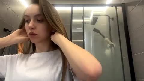 Ksenia online show from 05.12.26