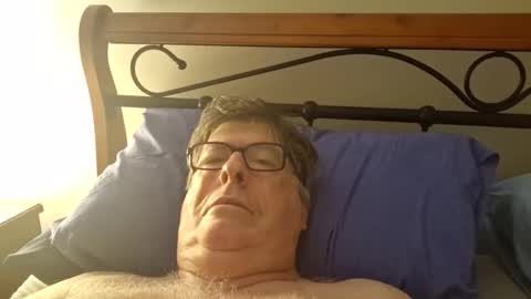 Desmon1958 online show from 02.12.26