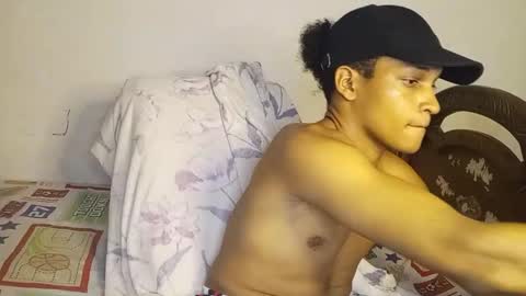 Snapshot of deus_steim chatting on 11.09.25 deus_steim online show from 11.09.25