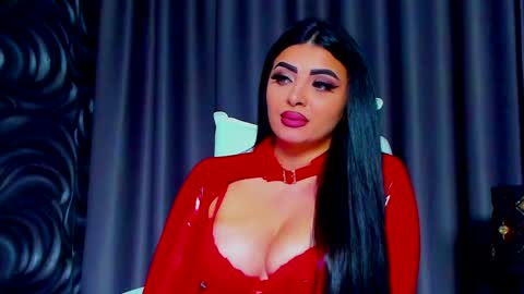 Snapshot of devashaqueen chatting on 01.11.25 Devasha online show from 01.11.25