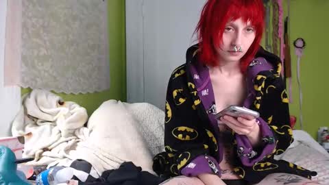 Snapshot of devilg1rl chatting on 02.03.26 poutyangel online show from 02.03.26