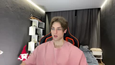 Snapshot of devilnut1 chatting on 11.27.25 devilnut1 online show from 11.27.25