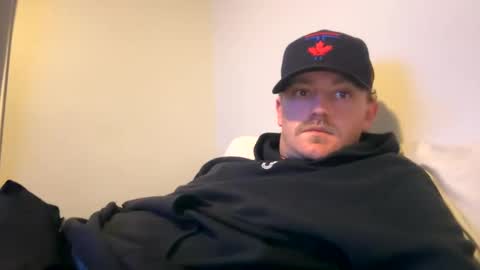 Snapshot of devilslick chatting on 09.26.25 WingInIt online show from 09.26.25