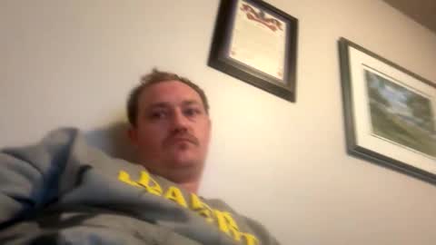 Snapshot of devilslick chatting on 11.11.25 WingInIt online show from 11.11.25