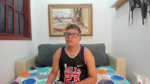 Devil online show from 10.19.25