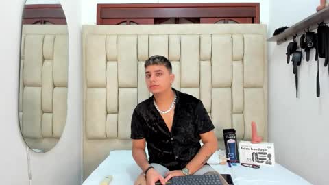 Devil online show from 10.22.25