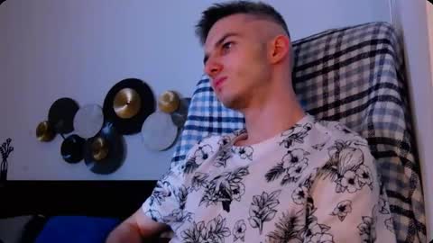 devin_ho online show from 01.11.26