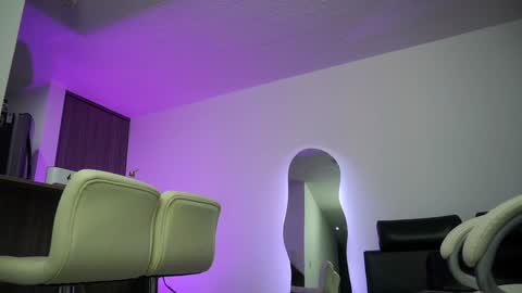 Devin Hunter online show from 01.21.25