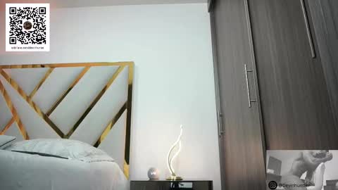 Devin Hunter online show from 10.25.25