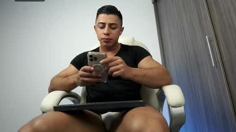 Devin Hunter online show from 01.18.26