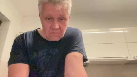 Devon online show from 10.14.25