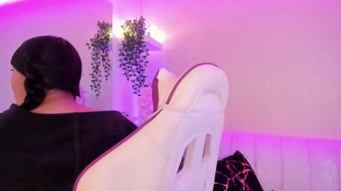 DevoraCook online show from 11.06.25