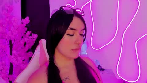 DevoraCook online show from 11.22.25