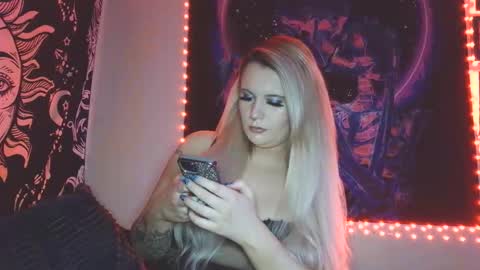 devyn winter online show from 01.14.26