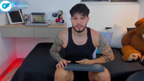 JULIAN online show from 01.26.25