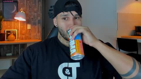 JULIAN online show from 04.16.26