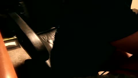 Snapshot of dfwgonewrong chatting on 12.04.24 dfwgonewrong online show from 12.04.24