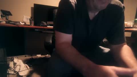 Snapshot of dfwgonewrong chatting on 02.06.25 dfwgonewrong online show from 02.06.25