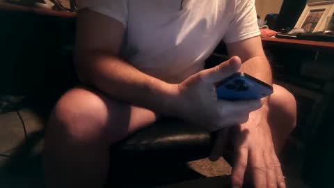 Snapshot of dfwgonewrong chatting on 02.08.25 dfwgonewrong online show from 02.08.25