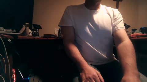 Snapshot of dfwgonewrong chatting on 02.10.25 dfwgonewrong online show from 02.10.25