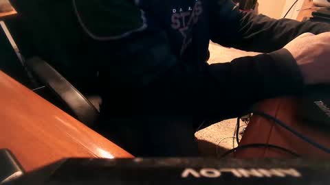 Snapshot of dfwgonewrong chatting on 02.25.25 dfwgonewrong online show from 02.25.25