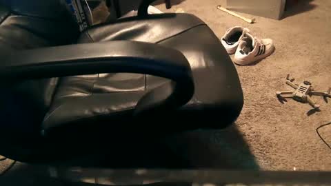 Snapshot of dfwgonewrong chatting on 03.01.25 dfwgonewrong online show from 03.01.25