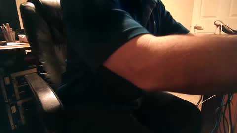 Snapshot of dfwgonewrong chatting on 03.10.25 dfwgonewrong online show from 03.10.25