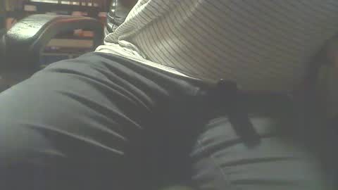 Snapshot of dfwgonewrong chatting on 10.26.25 dfwgonewrong online show from 10.26.25