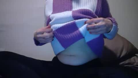 Snapshot of dghyfhjug chatting on 12.15.24 Sammie online show from 12.15.24