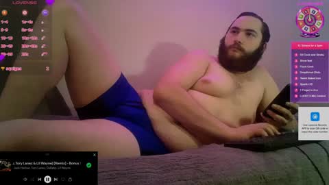 Dustin Independent Model online show from 12.02.24