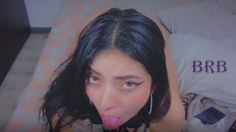 Snapshot of dharmonious_ chatting on 01.09.25 harmonious online show from 01.09.25