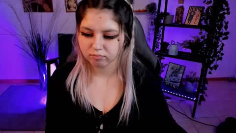 Dia online show from 02.25.25