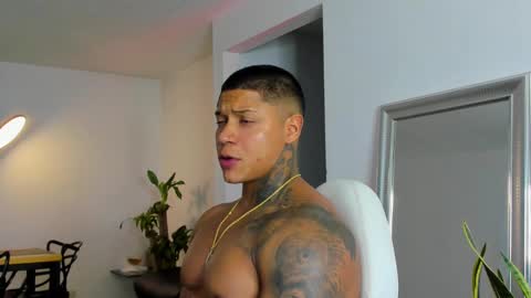 Snapshot of diagostone chatting on 01.14.25 Diego online show from 01.14.25