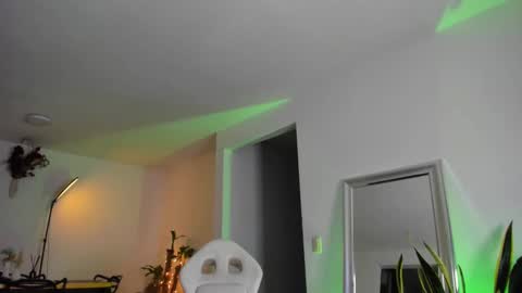 Snapshot of diagostone chatting on 02.26.25 Diego online show from 02.26.25