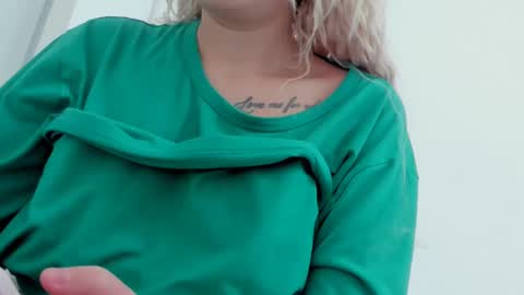 Thea online show from 01.08.25