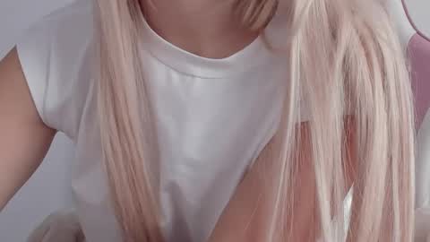 Thea online show from 02.14.25