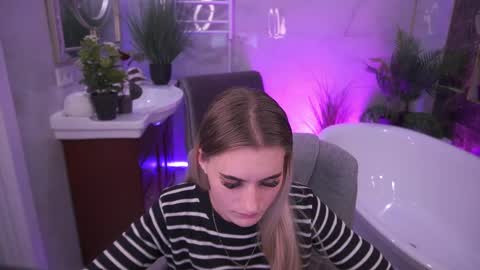 DiamondNina online show from 04.18.26