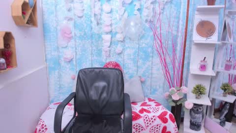 Diana online show from 02.15.25