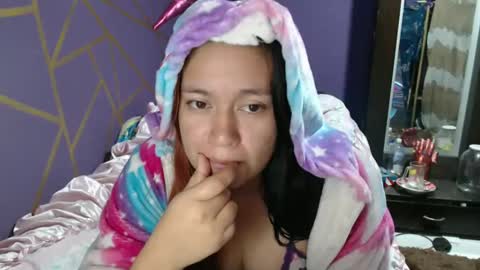 Snapshot of diana_smit_ chatting on 01.16.25 diana online show from 01.16.25