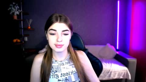 Snapshot of dianaa_lee chatting on 09.10.25 DIANA online show from 09.10.25