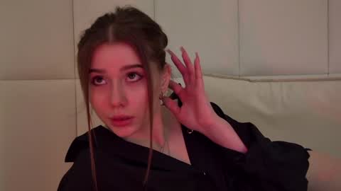 Diana online show from 02.04.25